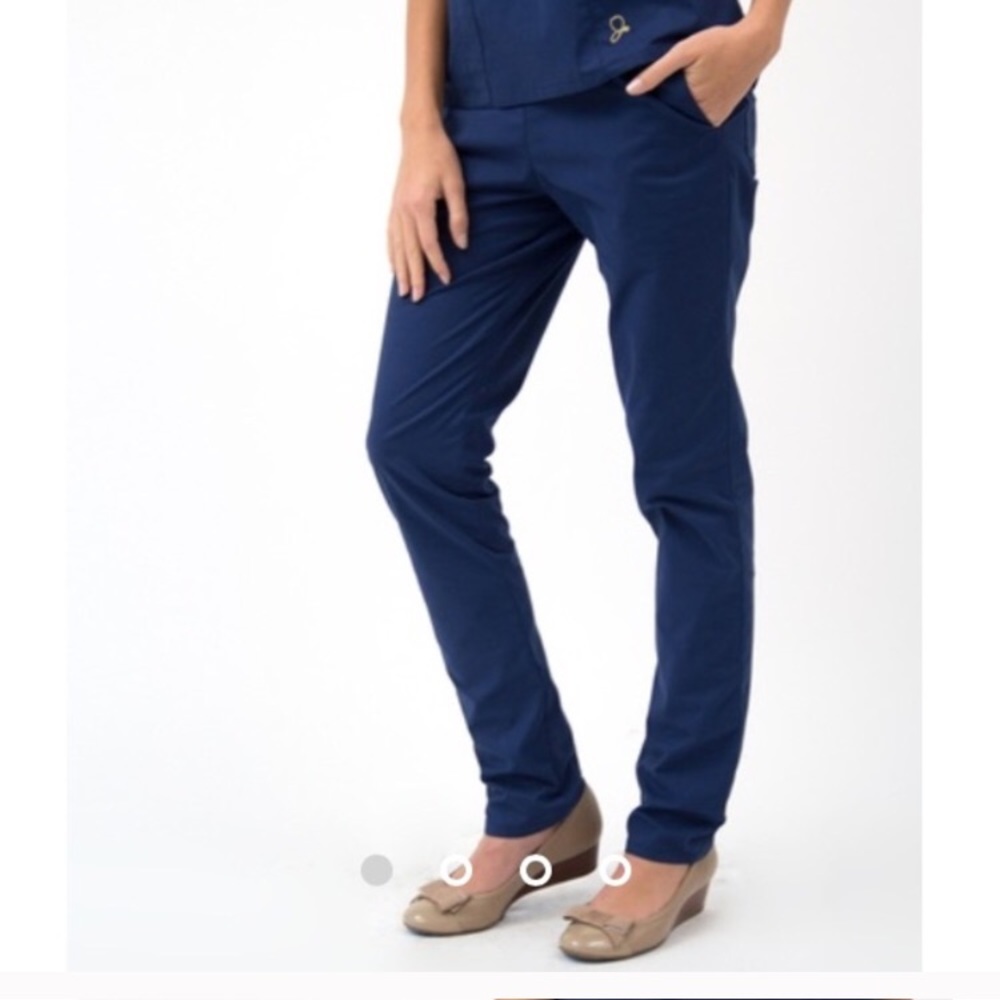 Jaanuu Scrub Pants “The Skinny Pant”